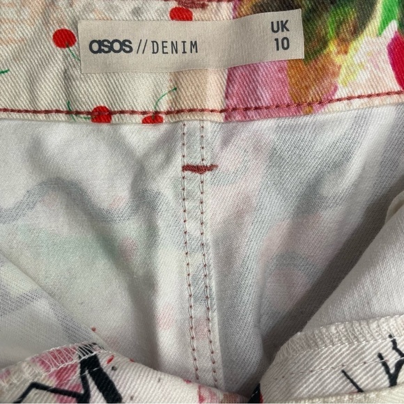 ASOS DESIGN denim skirt in art print US size 6; UK size 10. Unique Art. - Picture 5 of 7